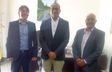 From left to right: Martin Lugmayr, UNIDO Sustainable Energy Expert; Carlos Vila Nova, Sao Tomé e Príncipe’s Minister of Infrastructure, Natural Resources and Environment; and Jansenio Delgado, ECREEE Senior Energy Expert